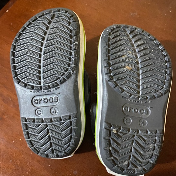 Boys 4C Crocs - - Picture 5 of 5